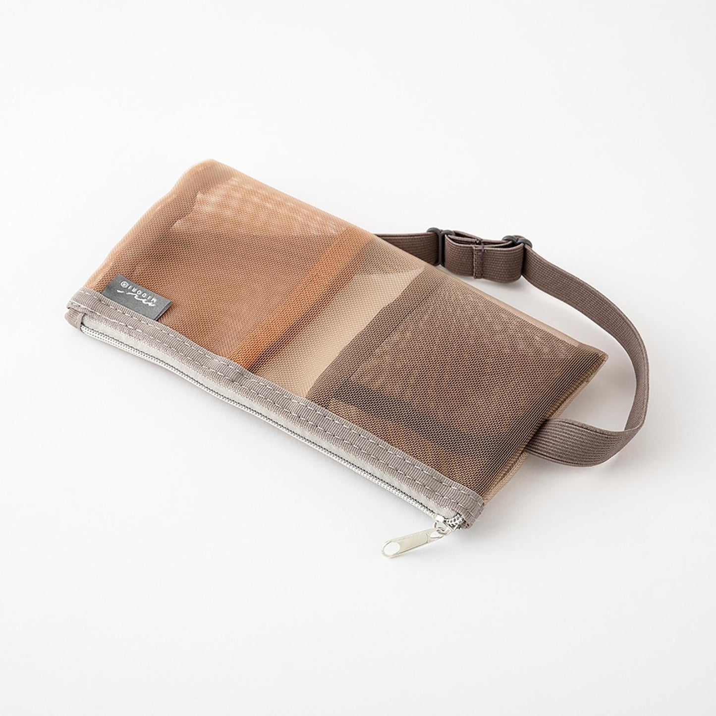Estuche Mesh con banda elástica - B6/A5 marrón - Midori MD