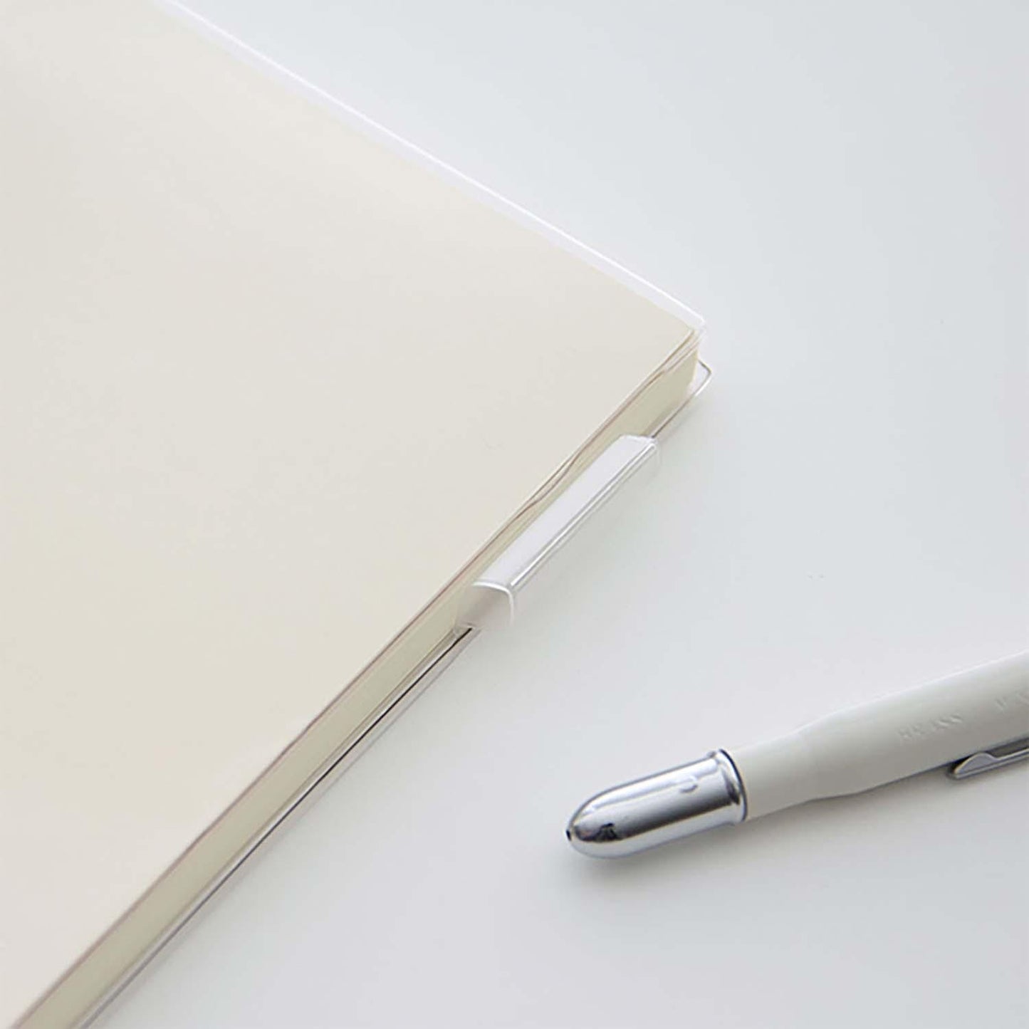 Funda protectora para cuaderno A6 - plástico - Midori MD